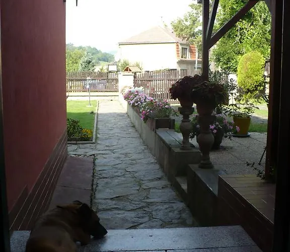 Ceske Stredohori Апартаменты